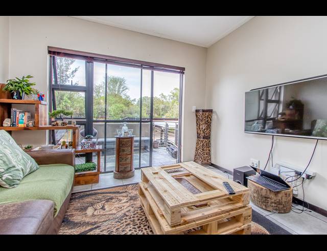 1 BEDROOM APARTMENT FOR SALE IN JACKAL CREEK GOLF ESTATE